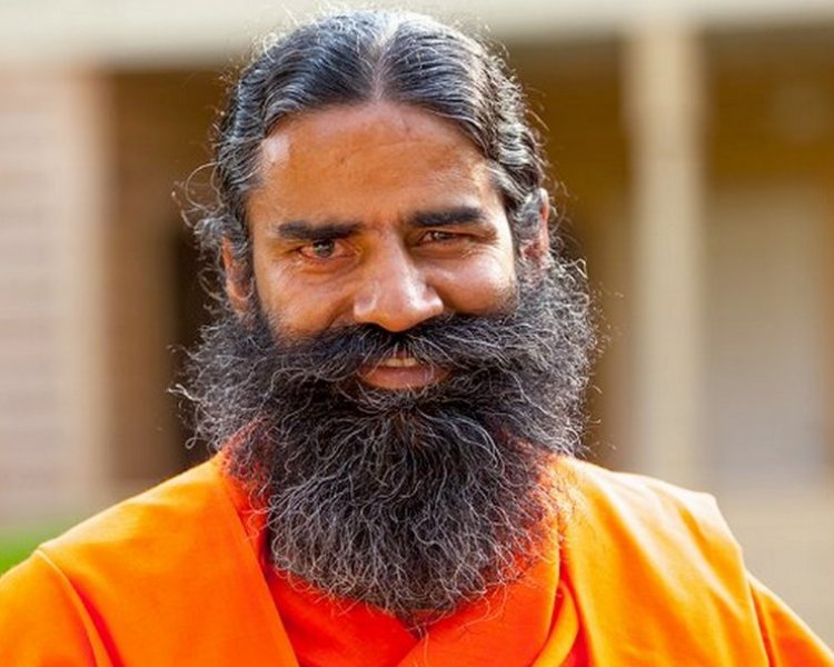 कोरोनाविरुद्धको खोप रामदेवले पनि लगाउने